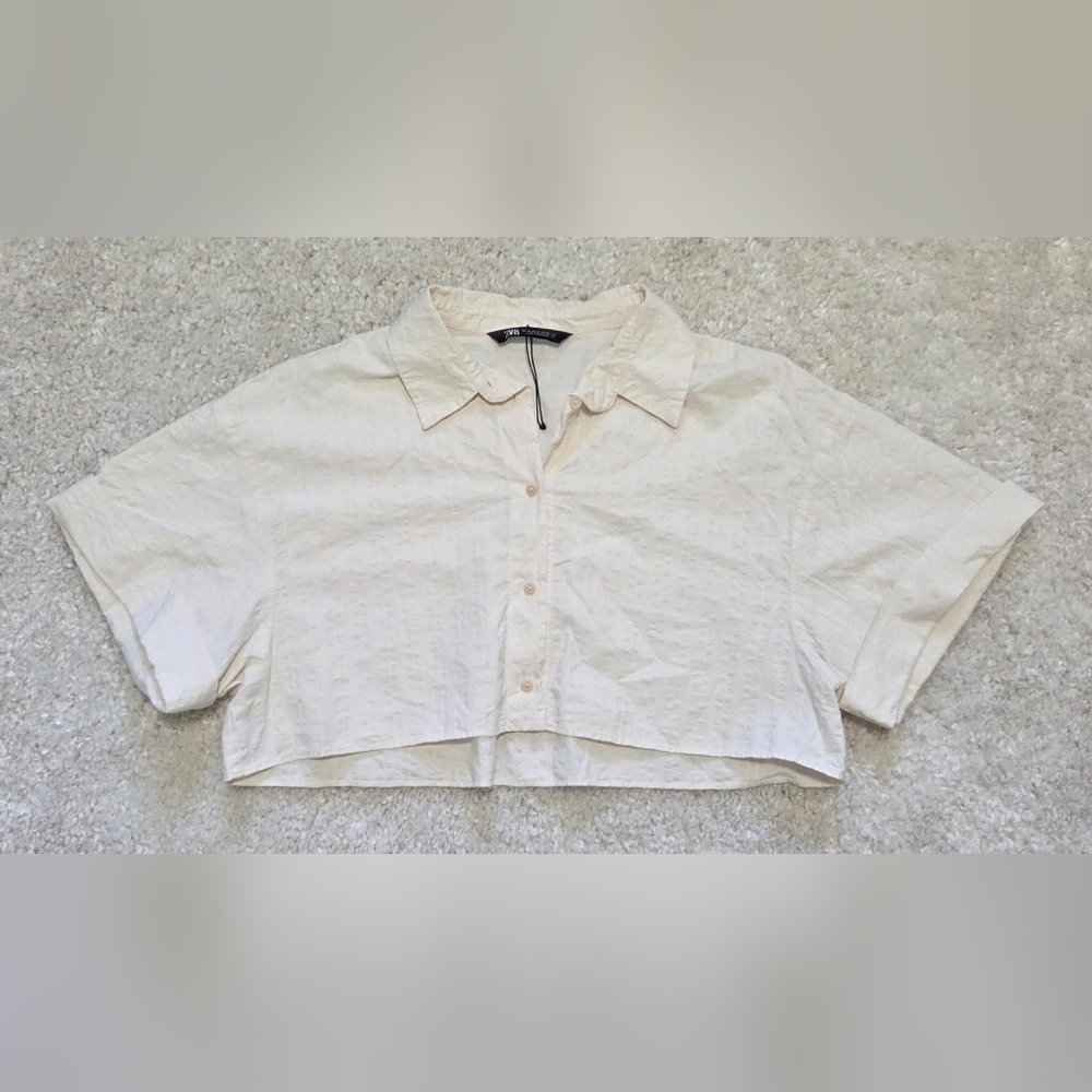 NWOT Zara Beige Oversized, Cropped Button-Up Shirt, Women's Size Medium